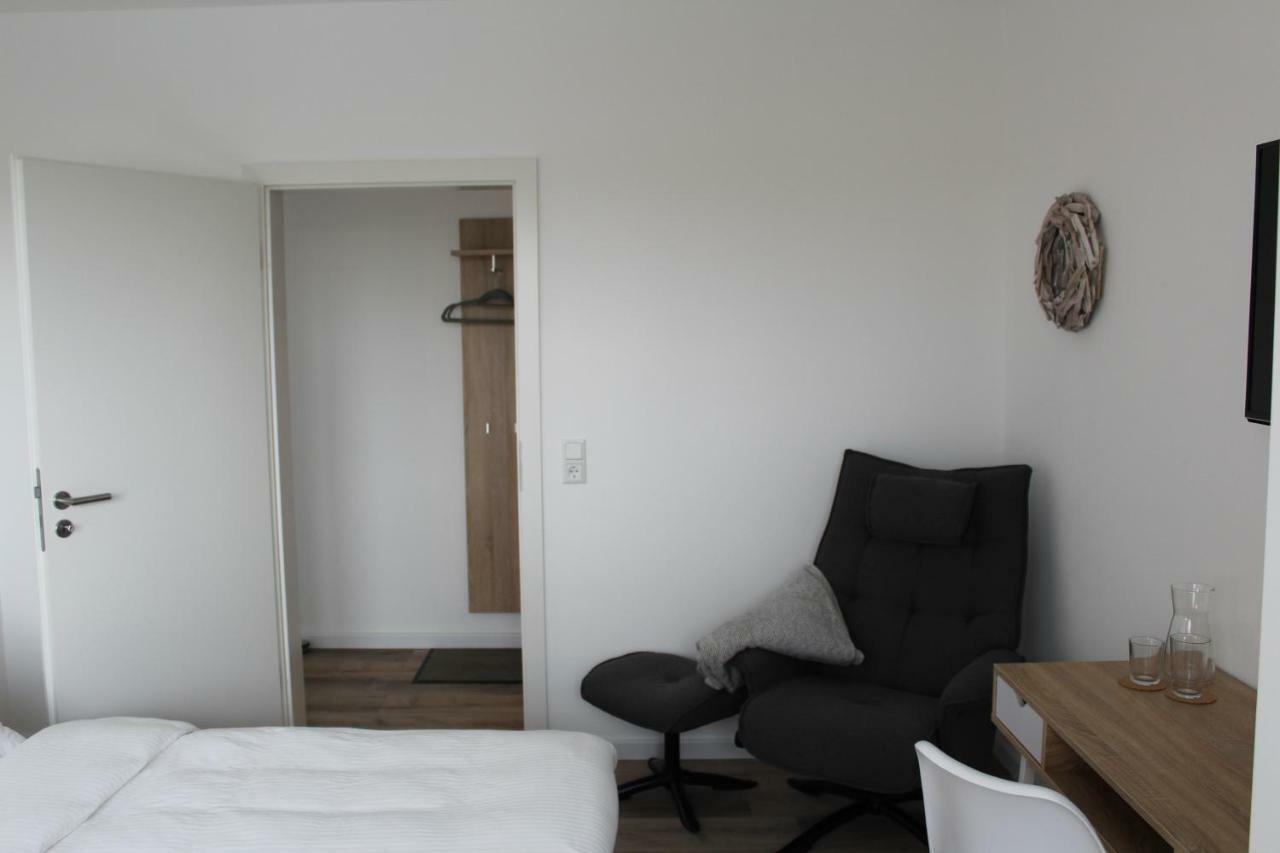 Gästezimmer Bergerhof - Ankommen und Wohlfühlen Neuss Exterior foto